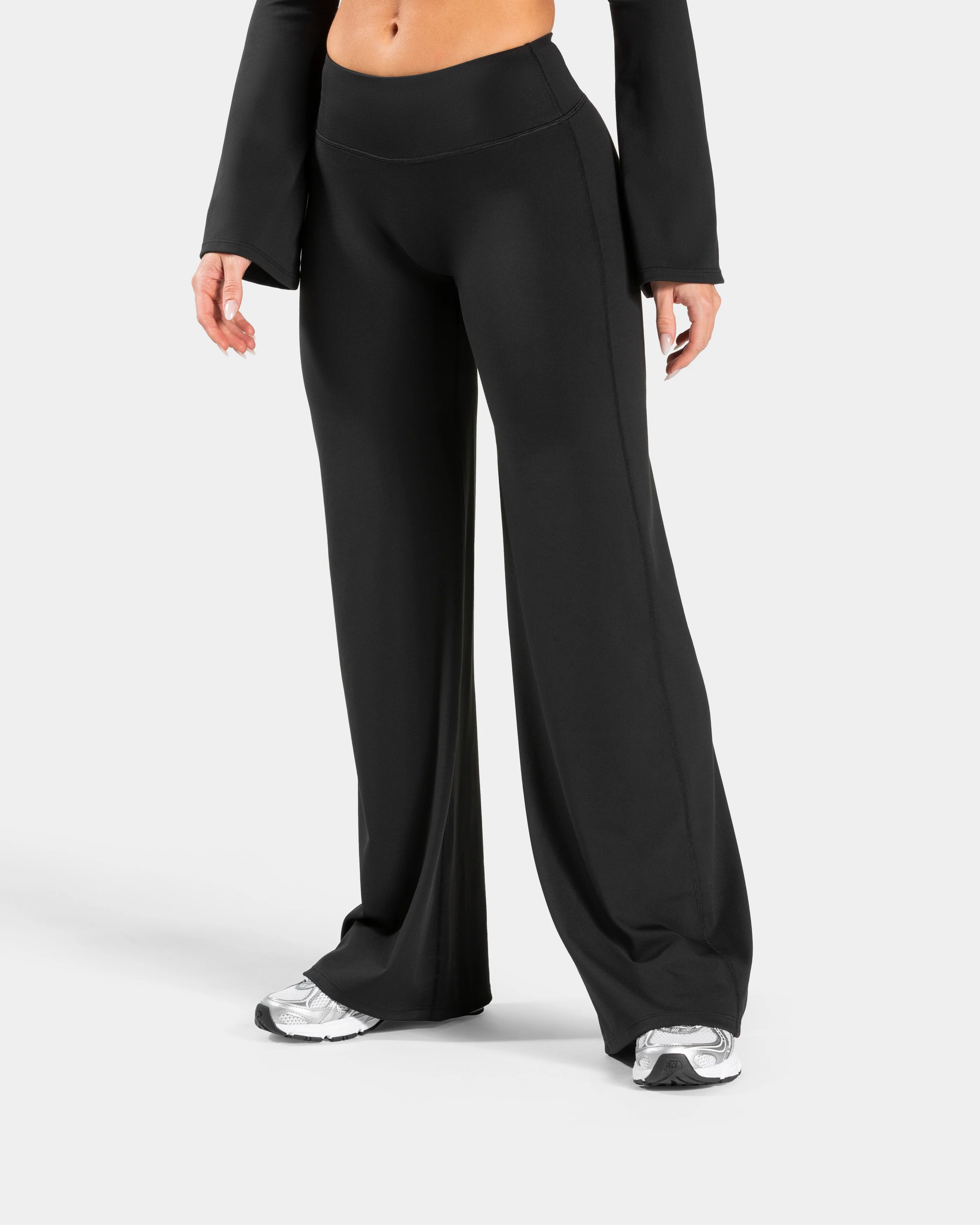 Charming Pro Scrunch Straight Leg Pants "Schwarz" - Image 2