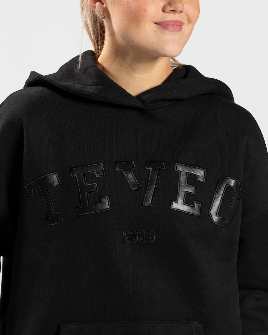 College Oversized Hoodie "Schwarz" - Image 4
