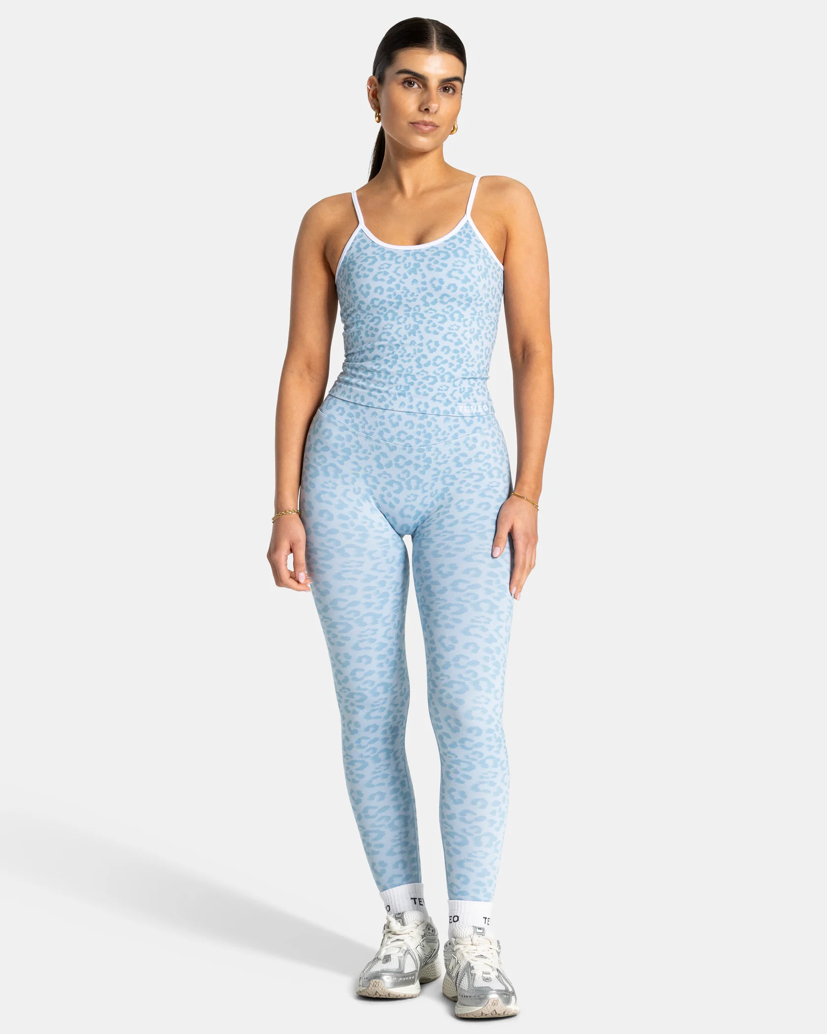 Contrastline Cami Top "Leo Babyblau" - Image 3