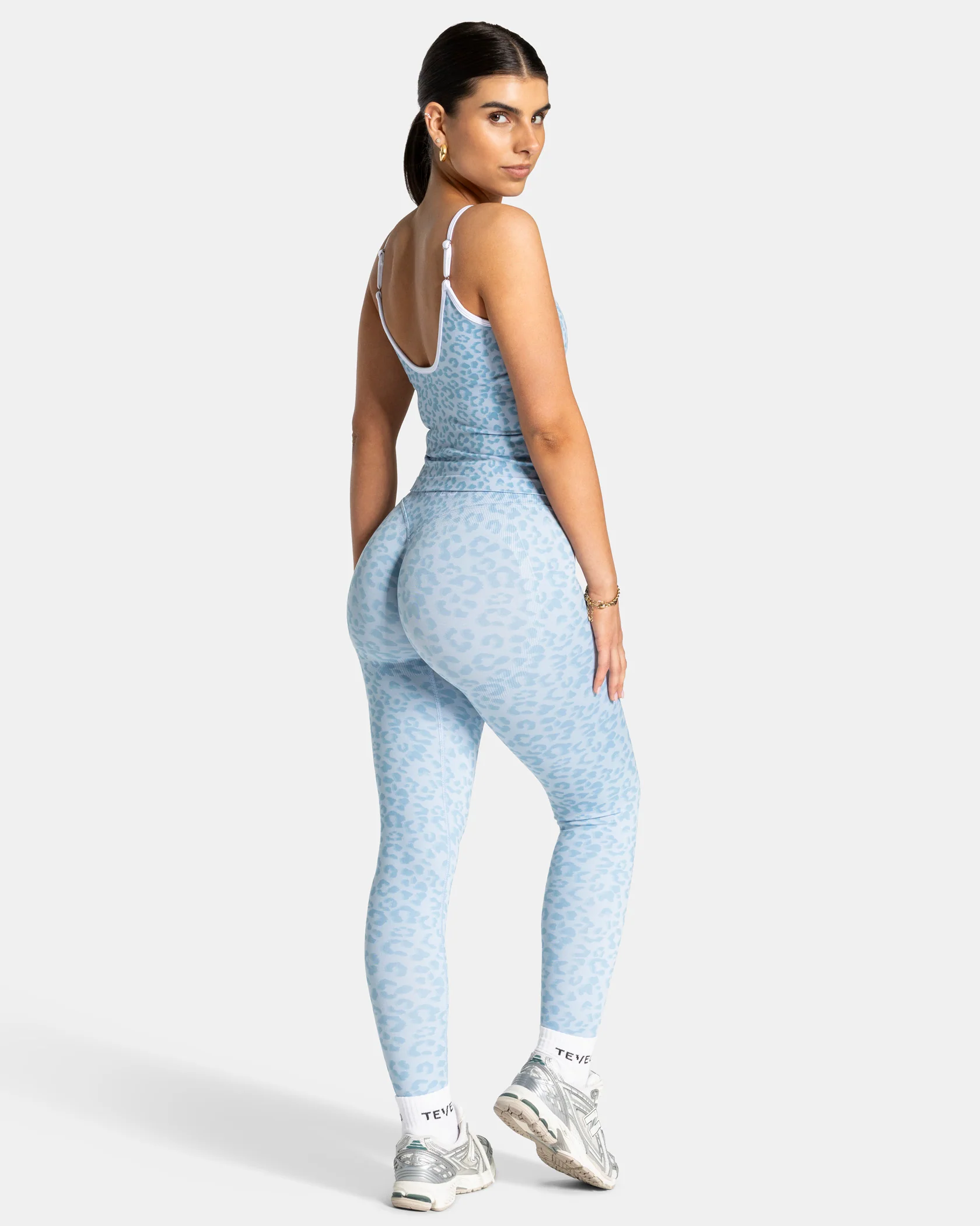 Contrastline Cami Top "Leo Babyblau" - Image 5