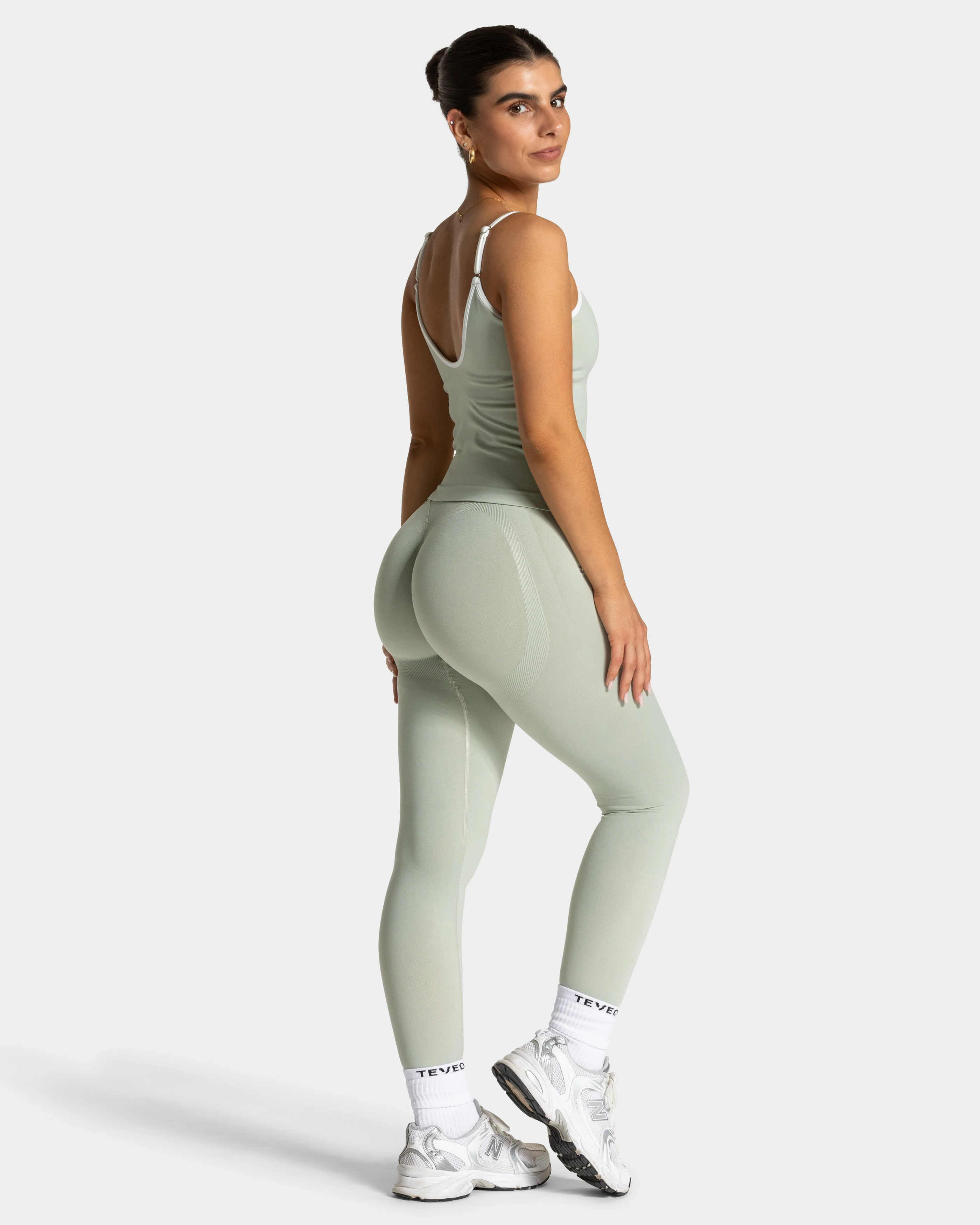 Contrastline Cami Top "Pistachio" - Image 5