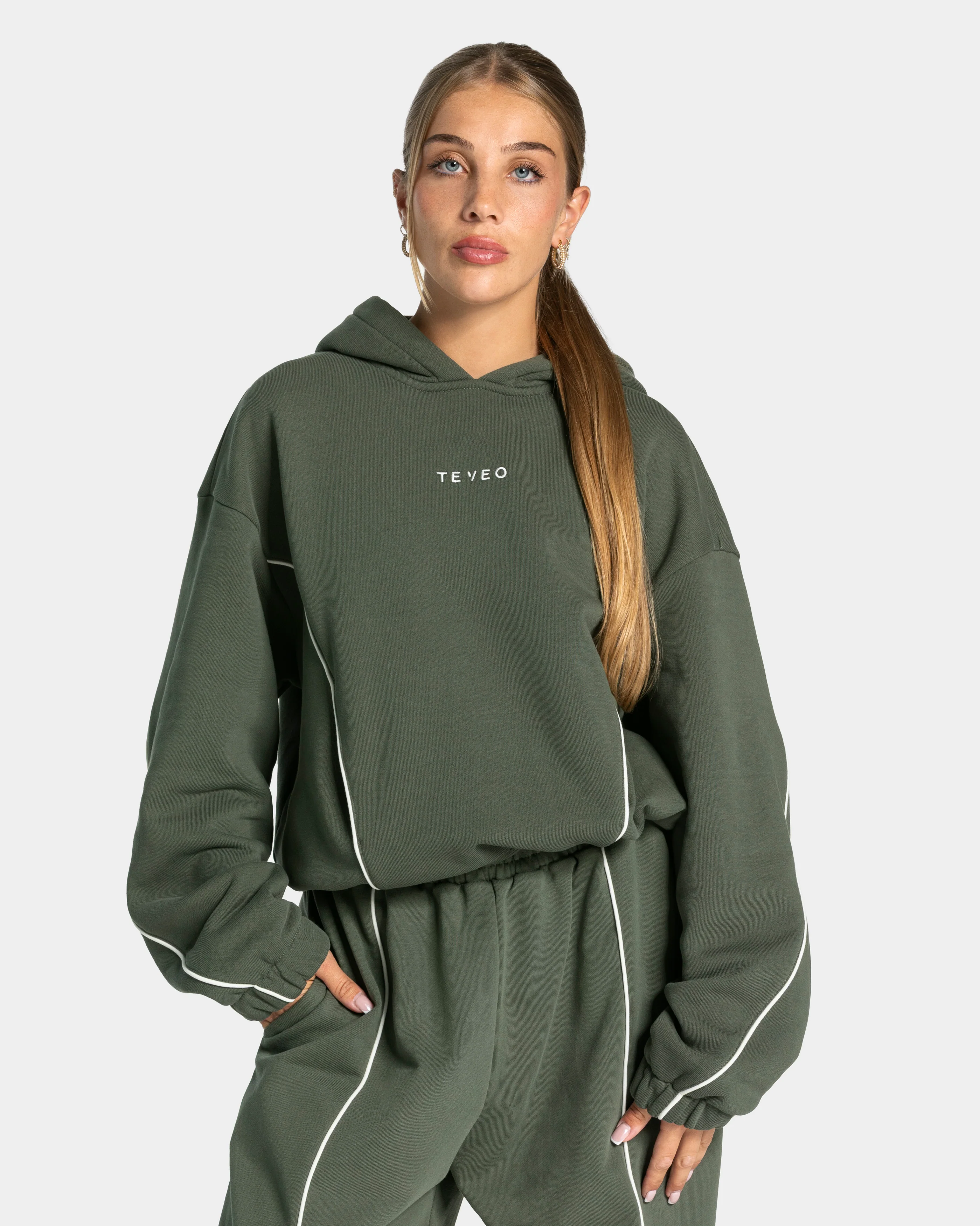 Contrastline Hooded Sweater "Khaki"