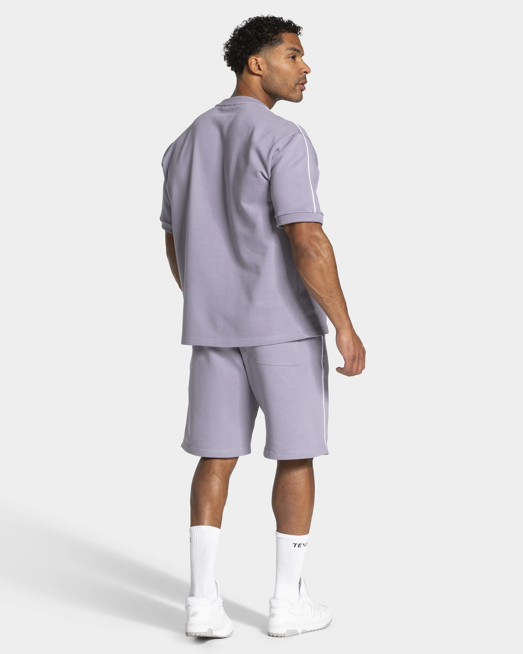 Contrastline Oversized T-Shirt "Lavendel" - Image 5