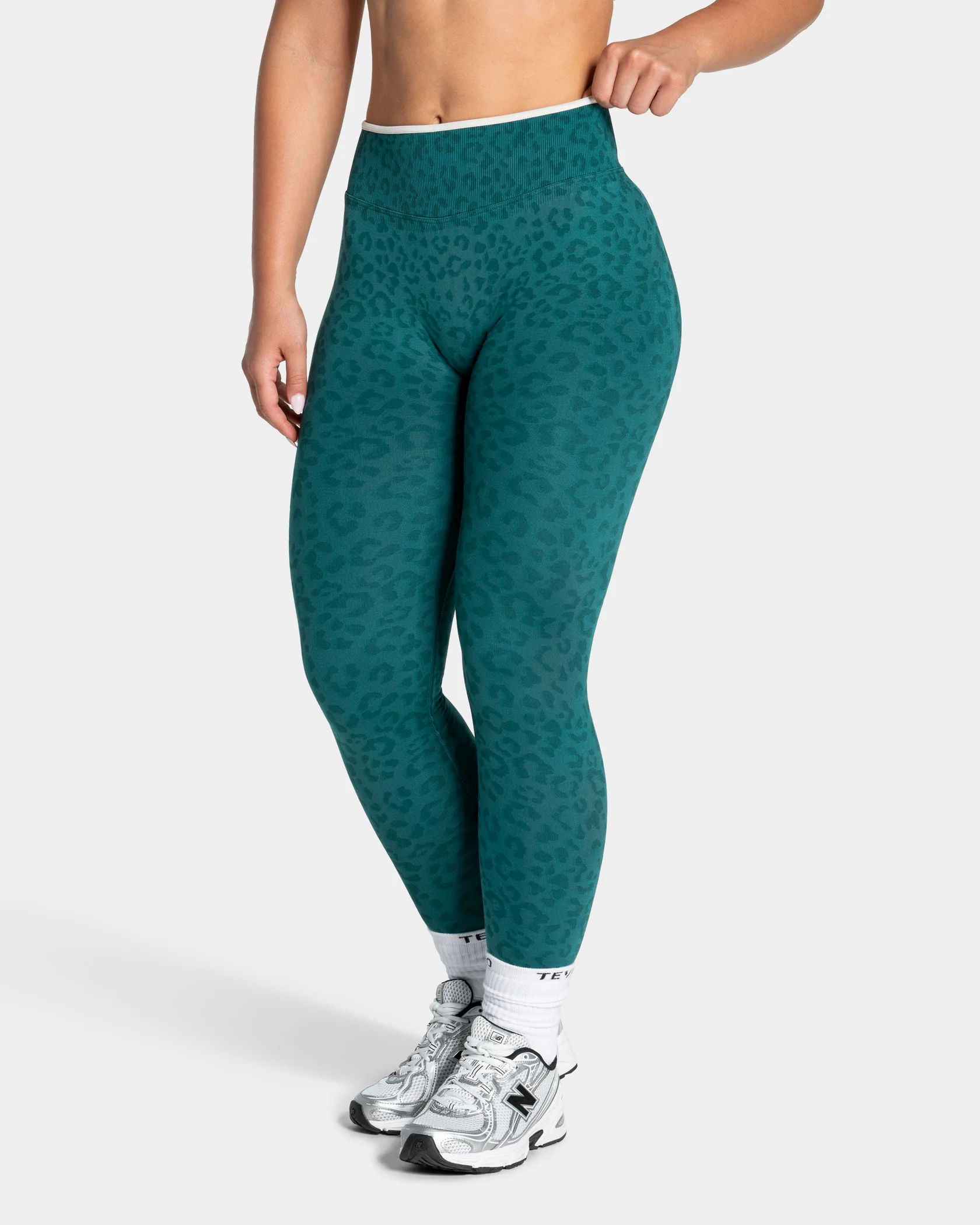 Contrastline Sculpt Scrunch Leggings "Leo Petrol" - Image 2