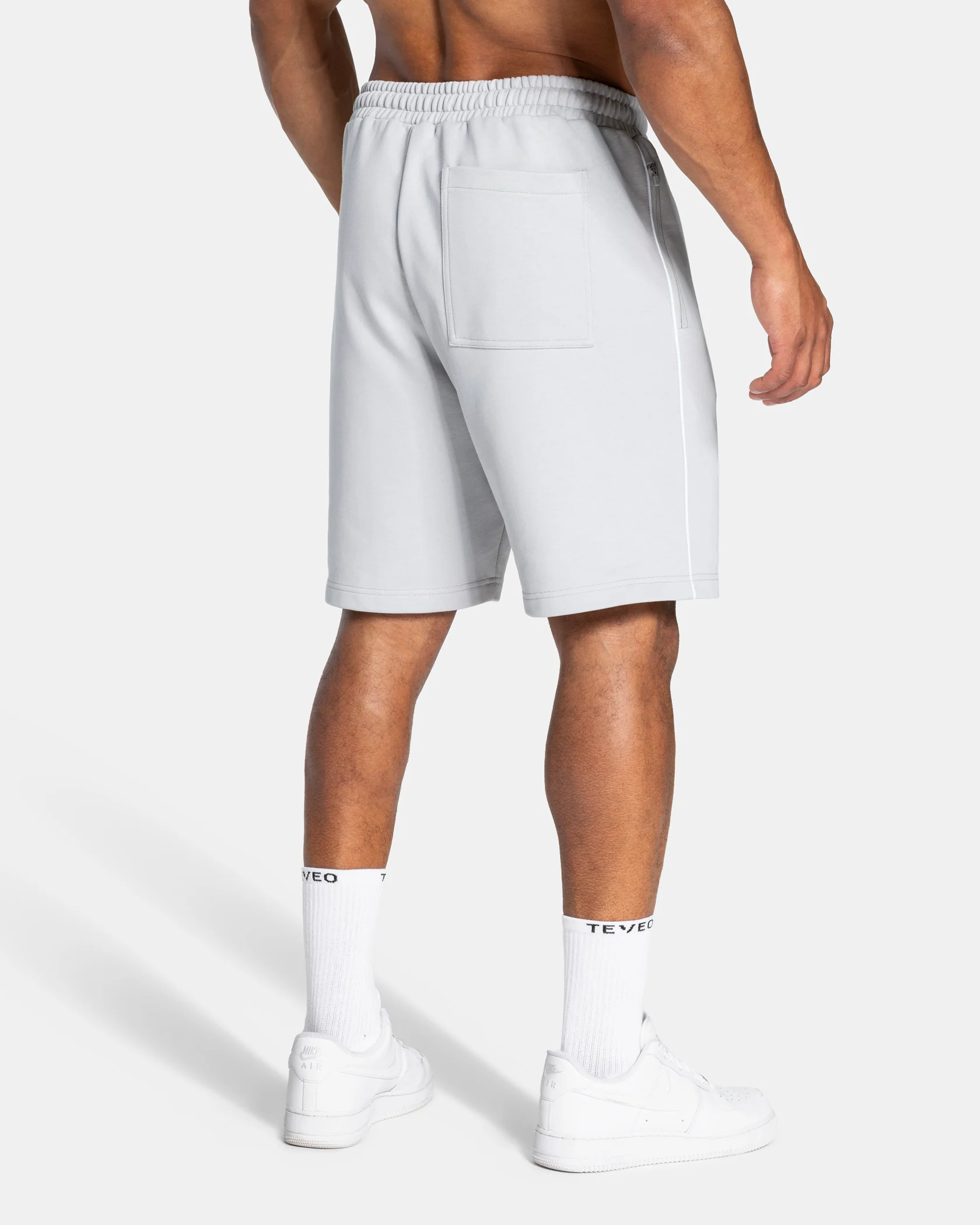 Contrastline Shorts "Moon" - Image 2