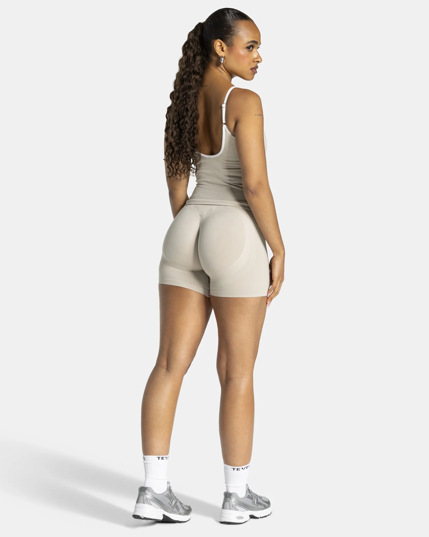 Contrastline Shorts "Cream" - Image 5