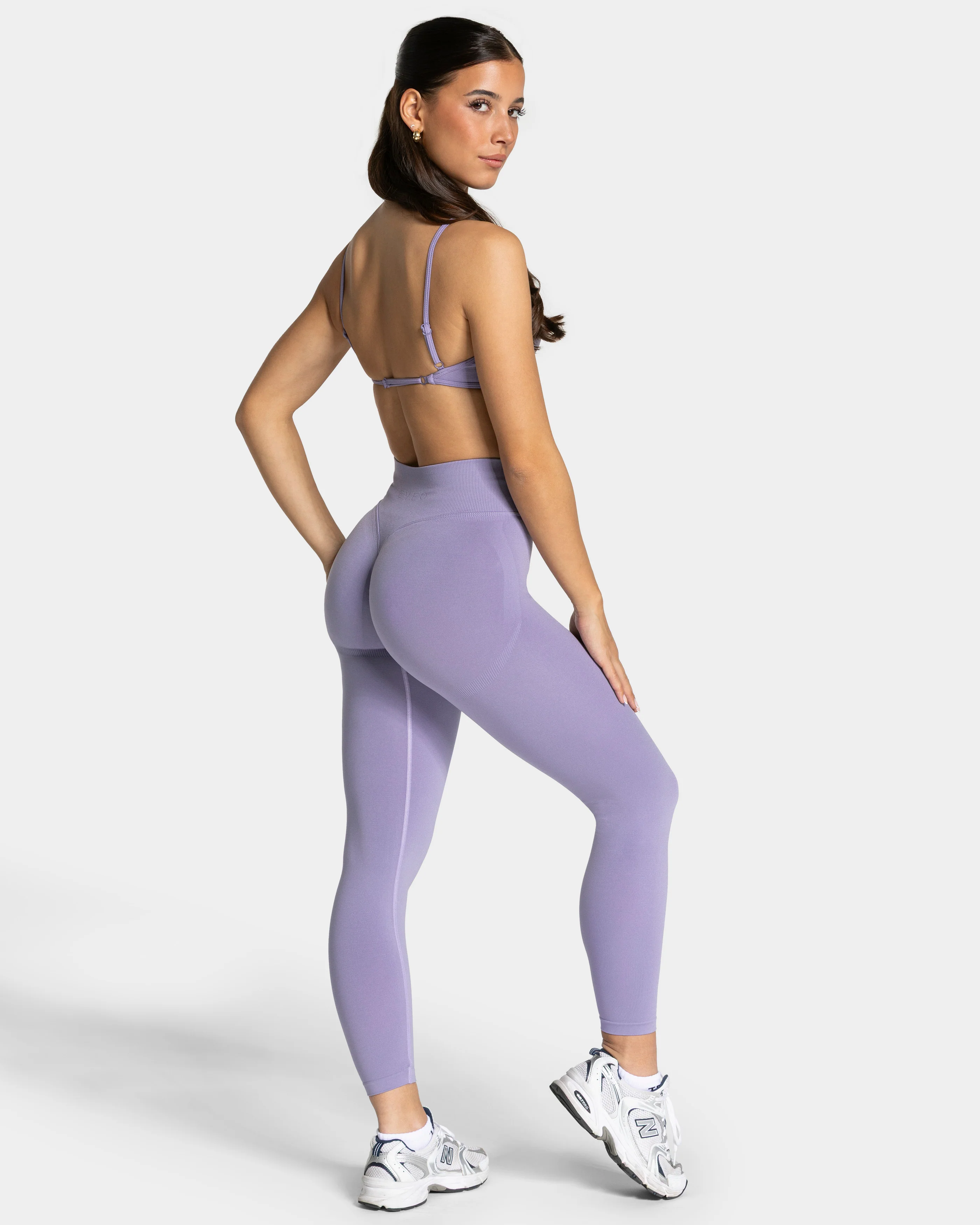 Femme Backless Bh "Lavendel" - Image 5