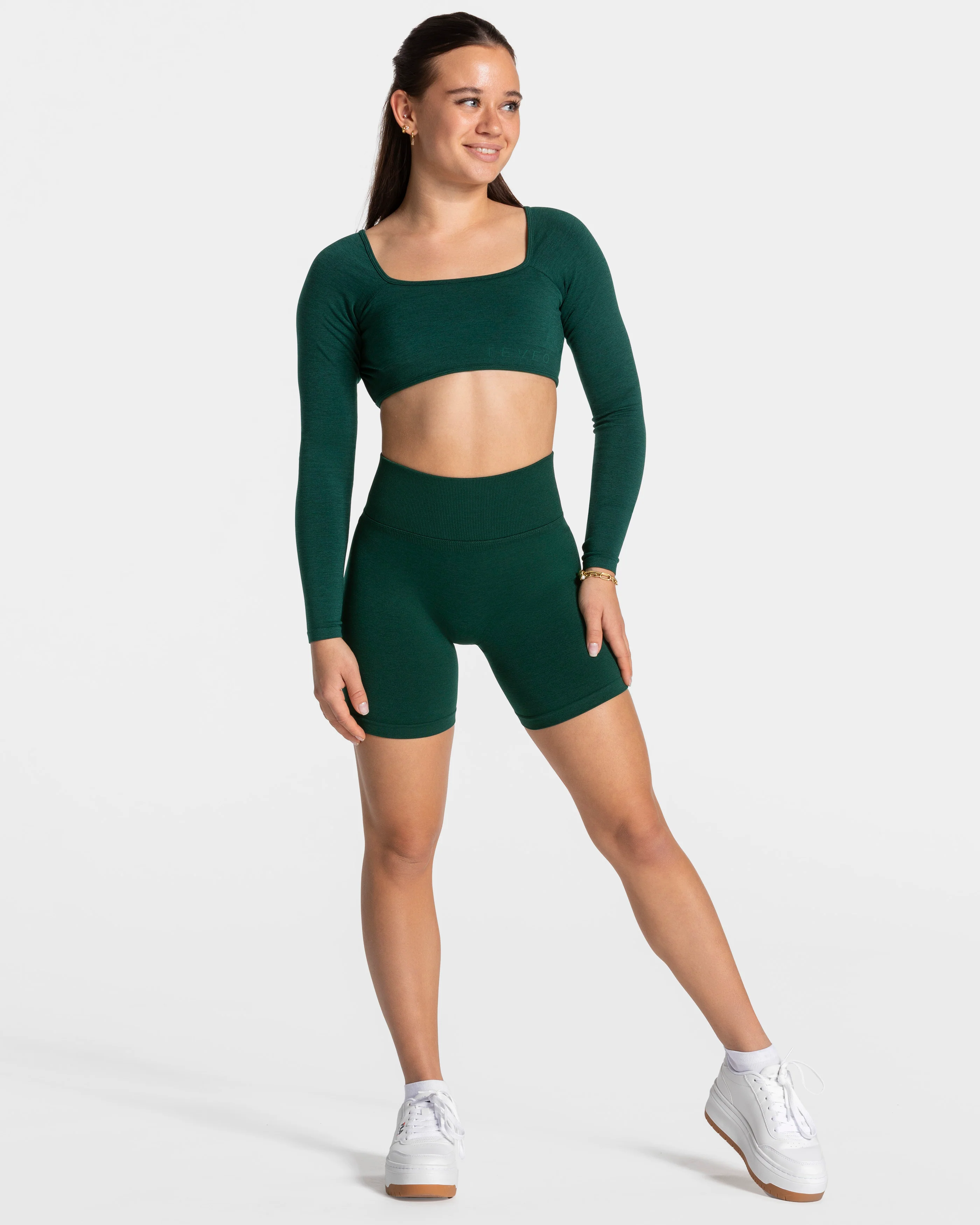 Femme Backless Longsleeve "Dunkelgrün" - Image 3