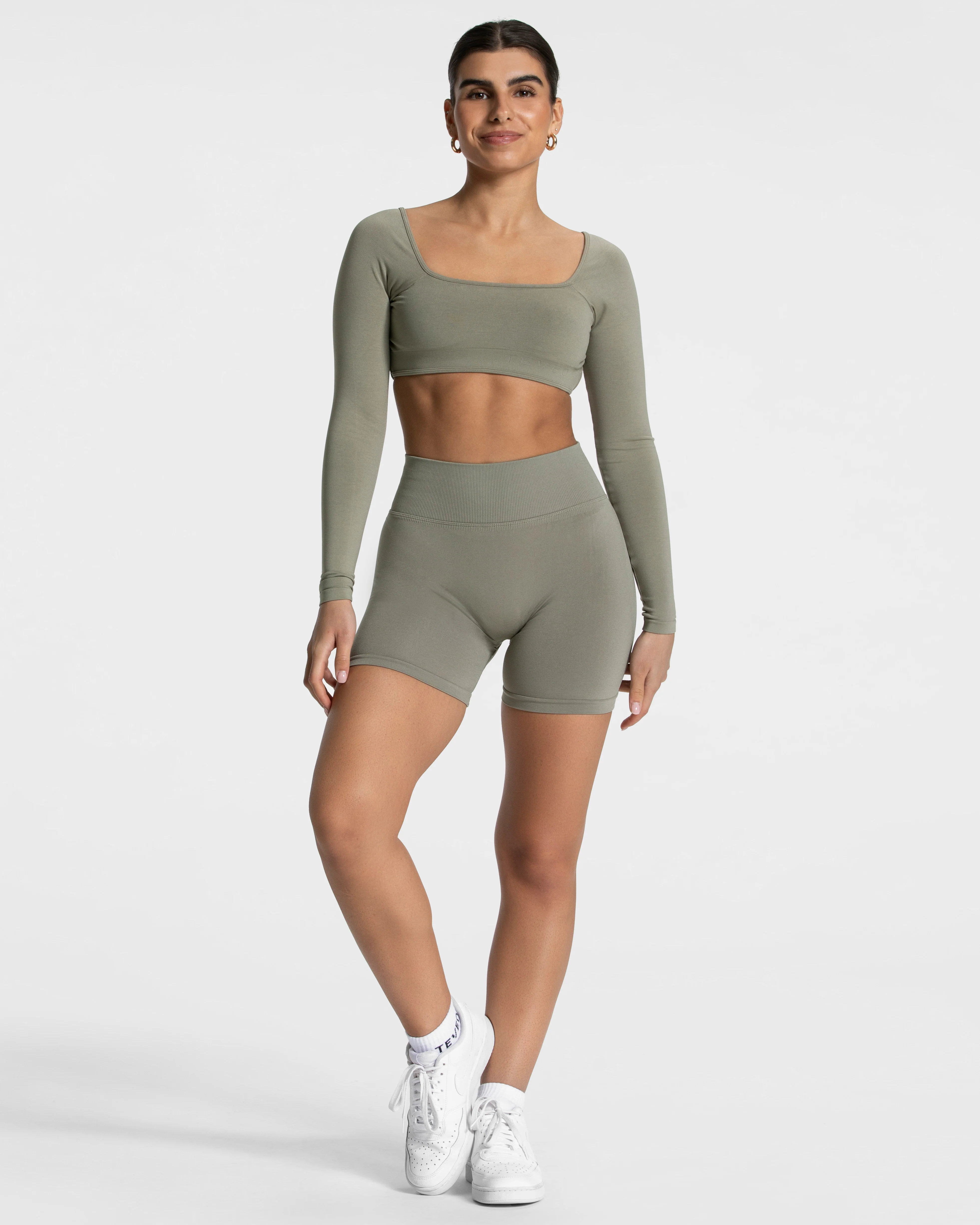 Femme Sculpt Scrunch Shorts "Khaki" - Image 3