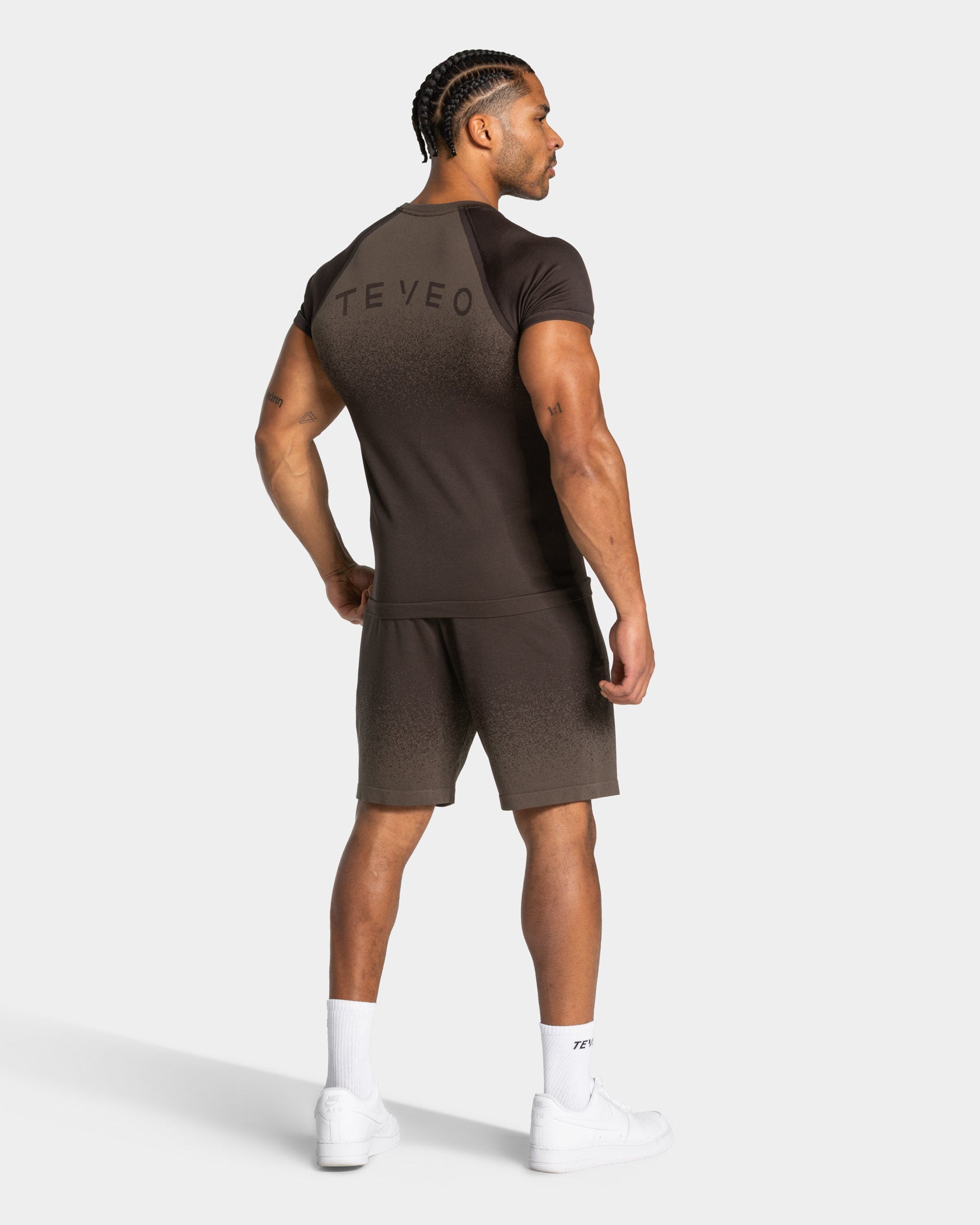 Lift Seamless Shorts "Dark Chocolate" - Image 5