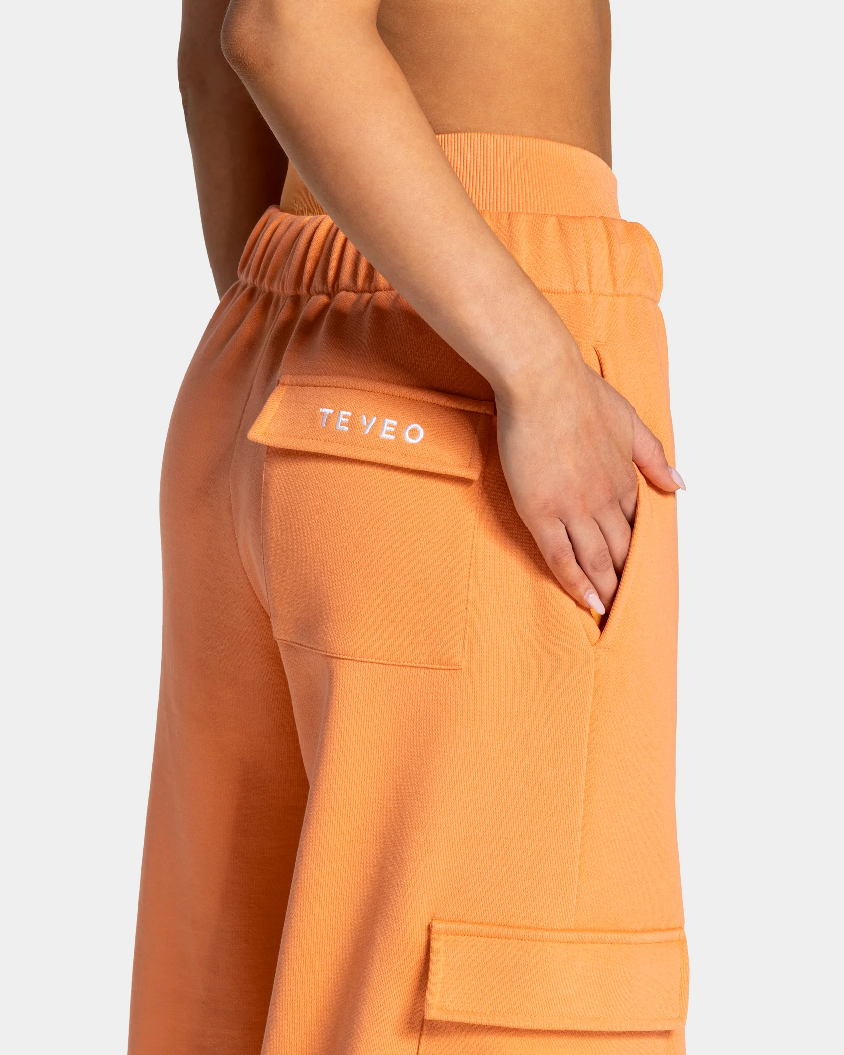 Lift Wide Leg Cargo Jogger "Apricot" - Image 4