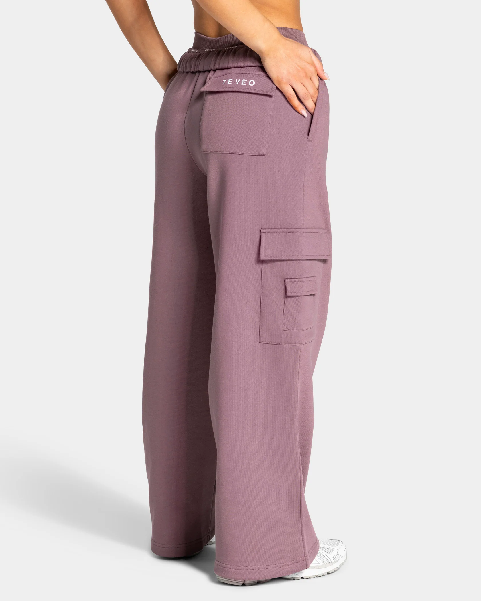 Lift Wide Leg Cargo Jogger "Mauve" - Image 2