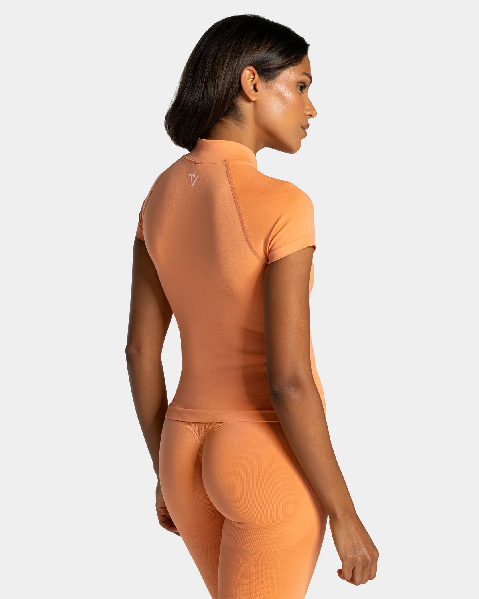 Lift Zip Shortsleeve "Apricot" - Image 2