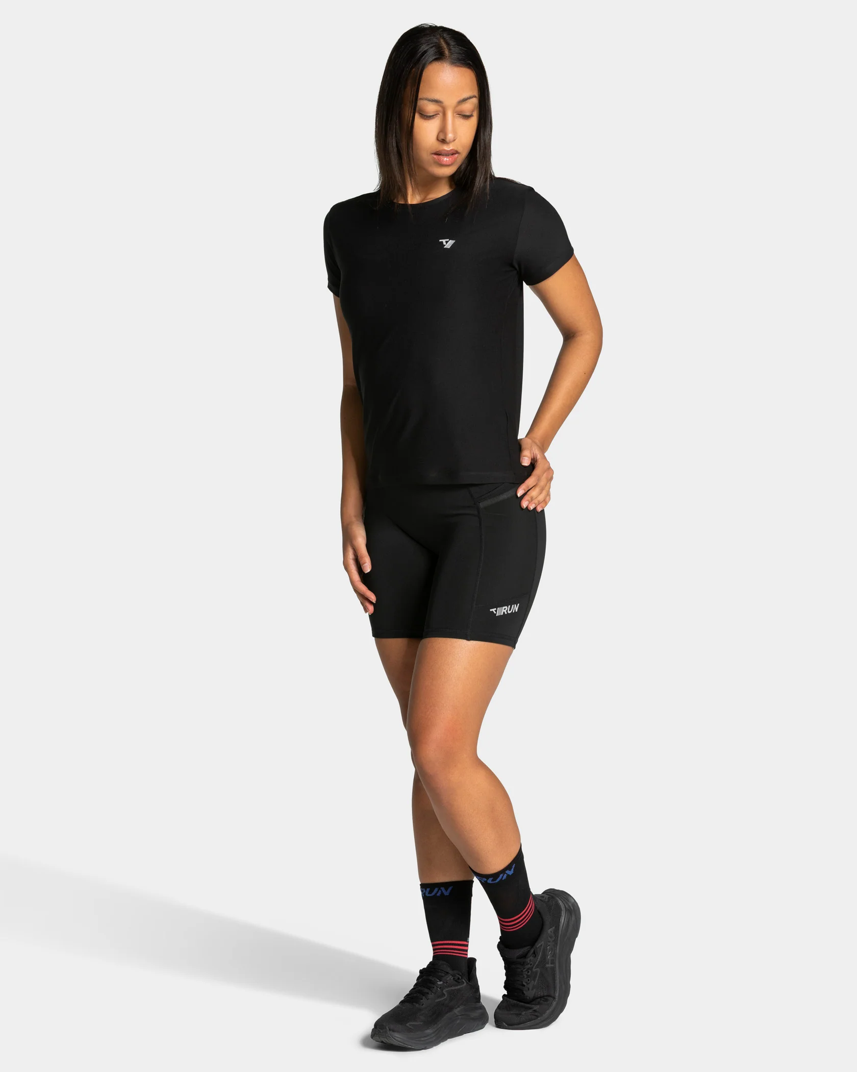 RUN Shorts "Schwarz" - Image 3