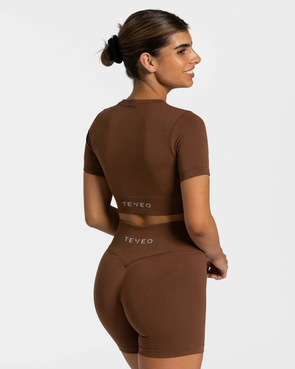 Sensation Crop Top "Karamell" - Image 2