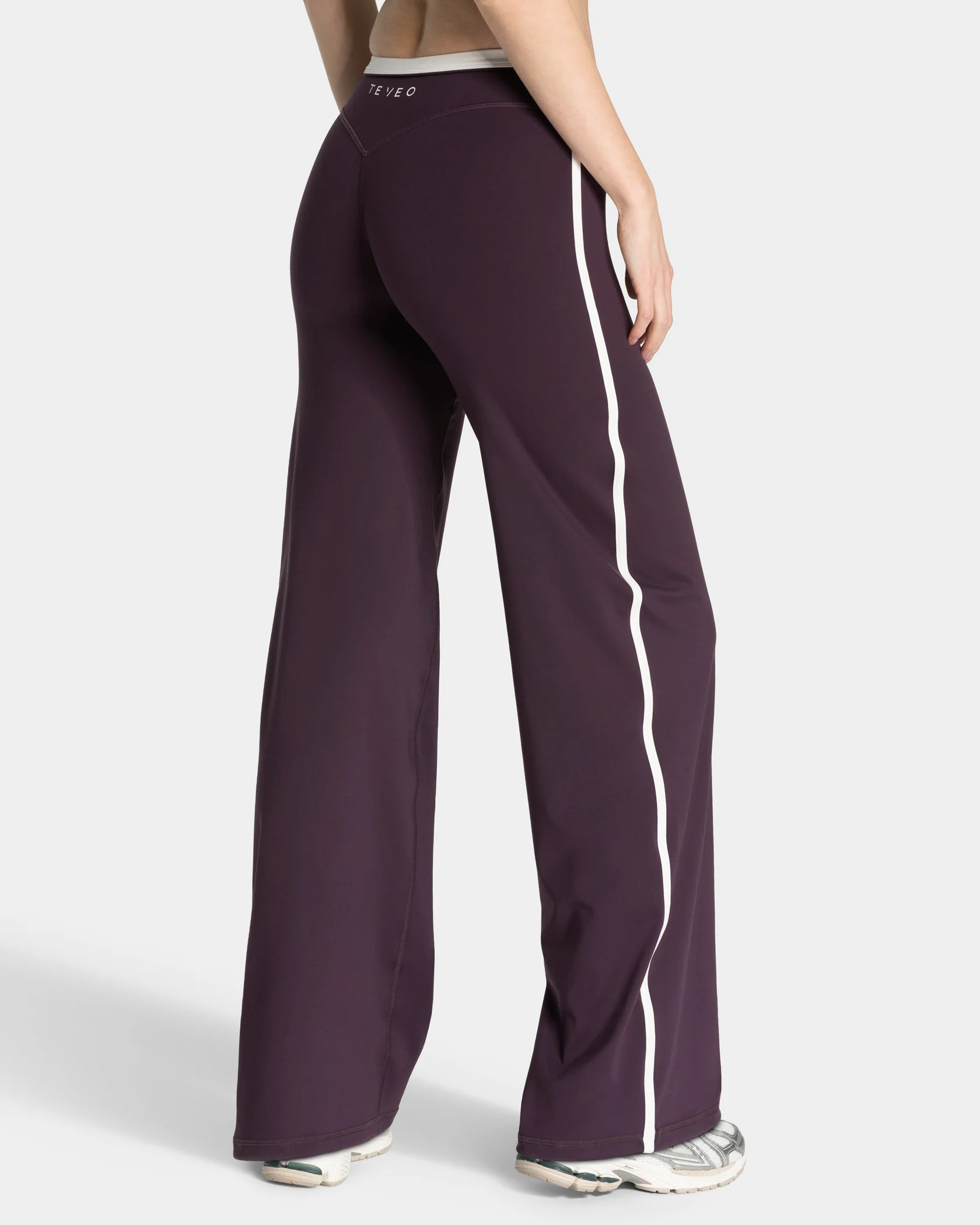 Soft Straight Leg Pants Tall "Blackberry" - Image 2