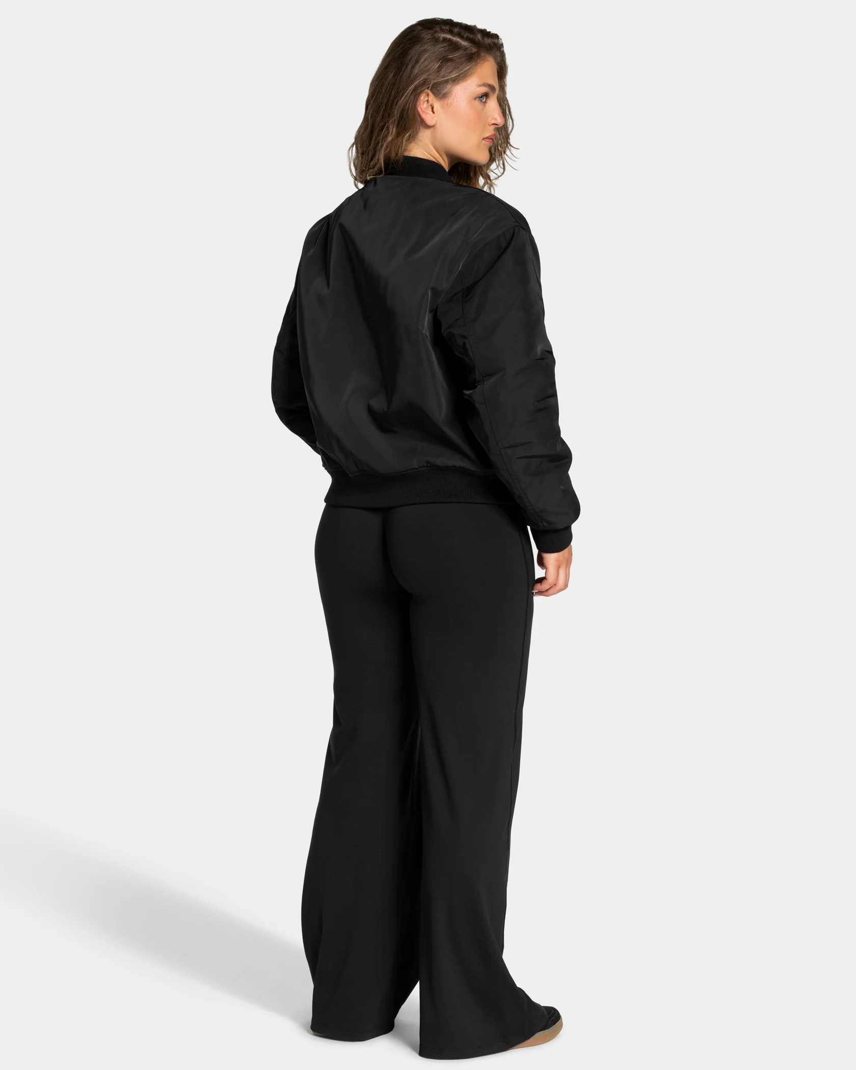 Soft Studio Bomberjacke "Schwarz" - Image 5