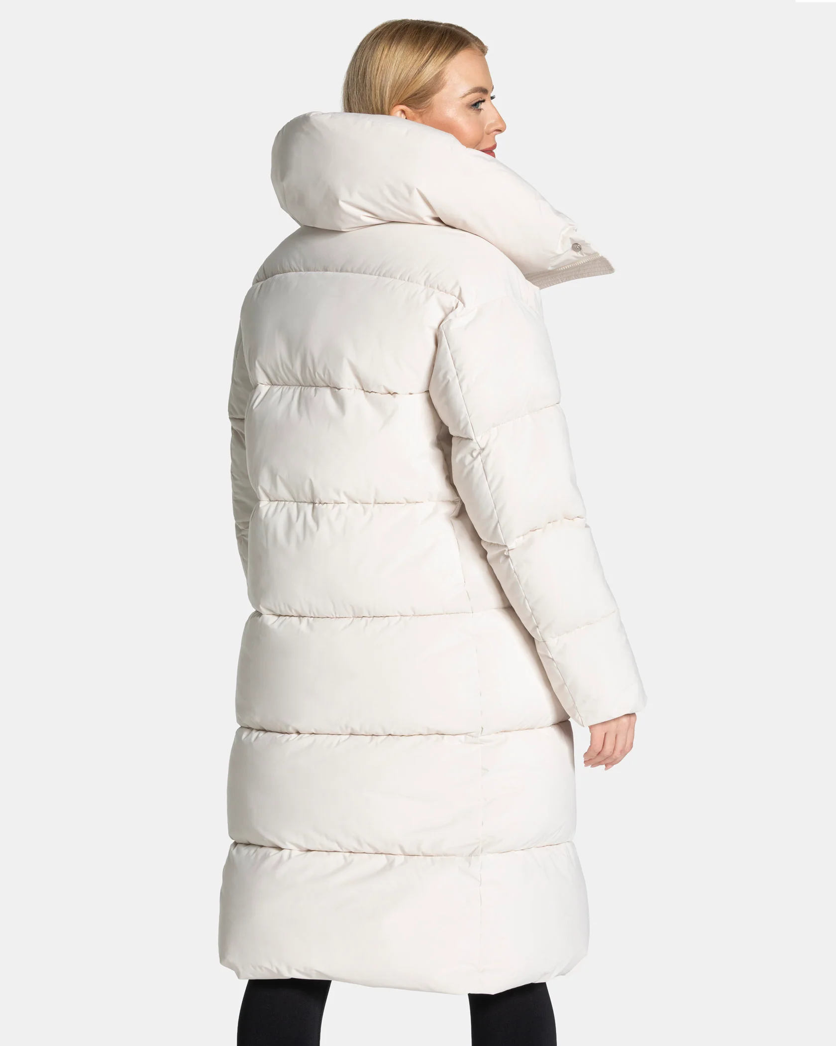 Studio Puffer Mantel "Cream" - Image 2