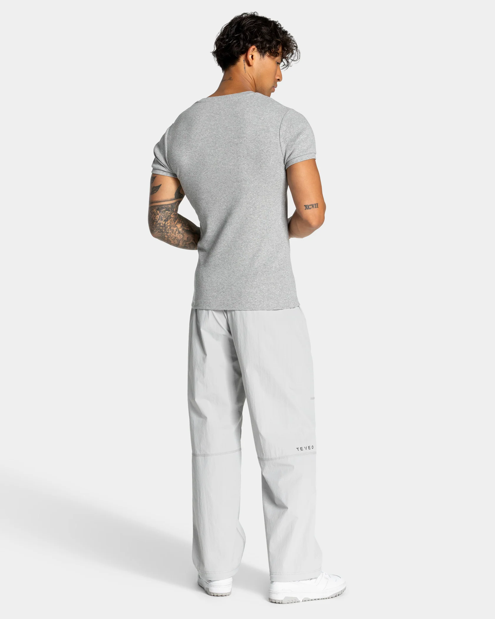 Workout Ribbed T-Shirt "Hellgrau" - Image 5