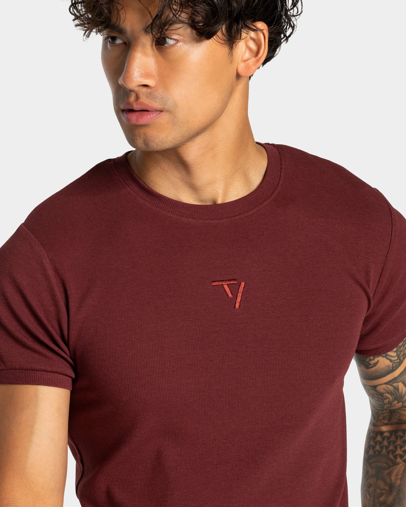 Workout Ribbed T-Shirt "Merlot" - Image 4
